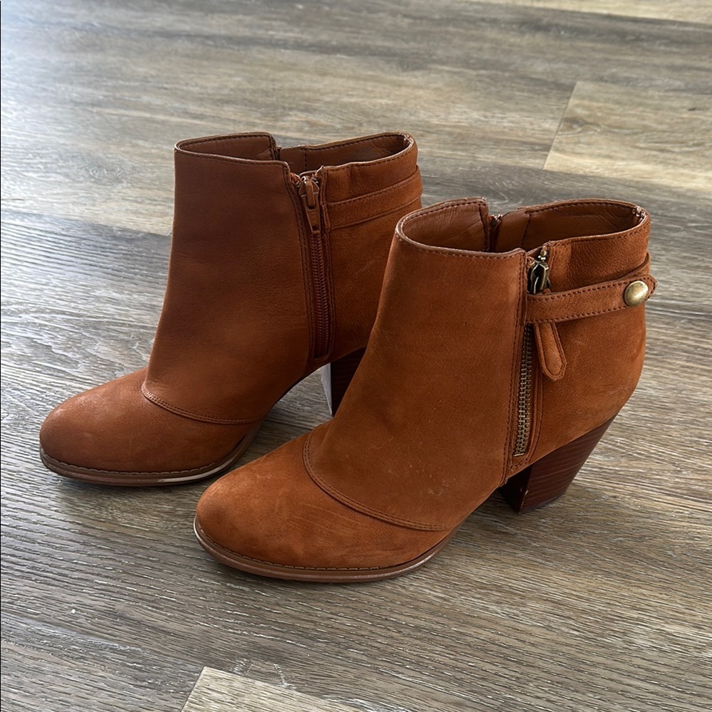 Gianni Bini Brown Ankle Boots